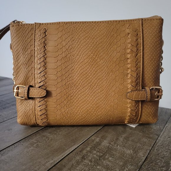 Jessica Simpson Brandy Crossbody - Picture 4 of 7